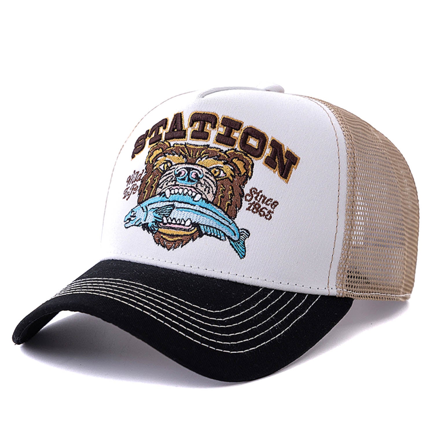 Casquette Trucker Vintage Station Wild Life (Blanche / Noire)